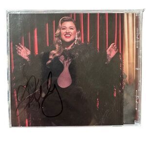 Signed Kelly Clarkson – When Christmas Comes Around… (Deluxe Edition CD, 2021)